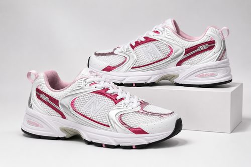 New Balance 530 – Blanc / Rose / Argent
