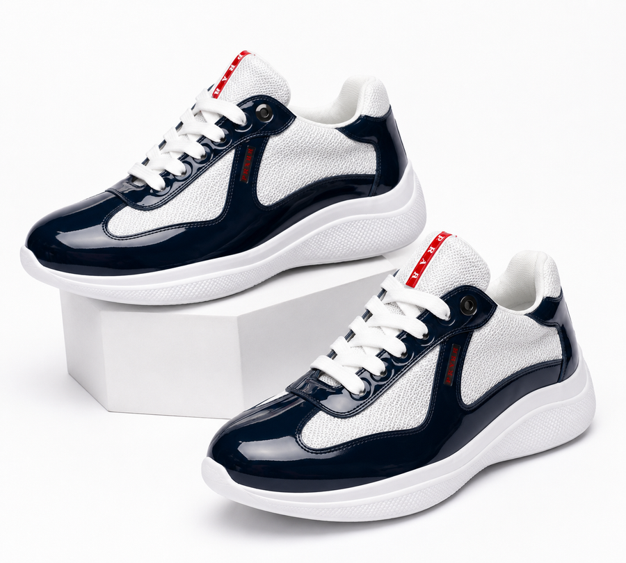 Prada Sneakers Bleu Marine & Blanc – Élégance Sportive Premium