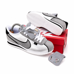 Nike Cortez Premium Silver/White – Élégance & Confort